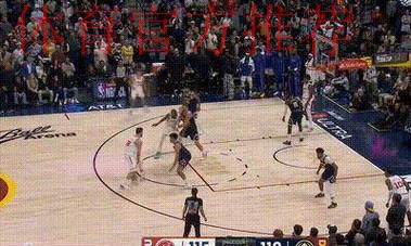 申京错位背打勾手打进,火箭反超1分比赛剩余2.3秒 申京错位背打勾手打进,火箭反超1分比赛剩余2.3秒